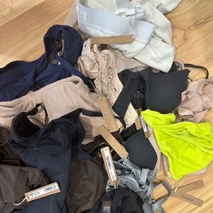 30pc Skims Clothing Wholesale Bundle